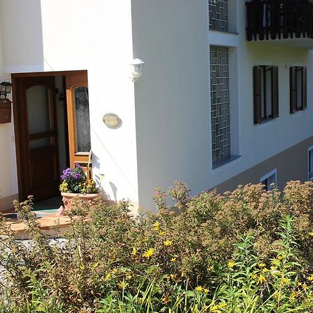 Dreimaderlhaus Appartamento Velden am Wörthersee Esterno foto
