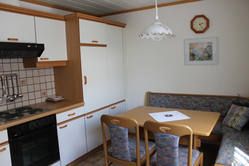 Dreimaderlhaus Appartamento Velden am Wörthersee Esterno foto